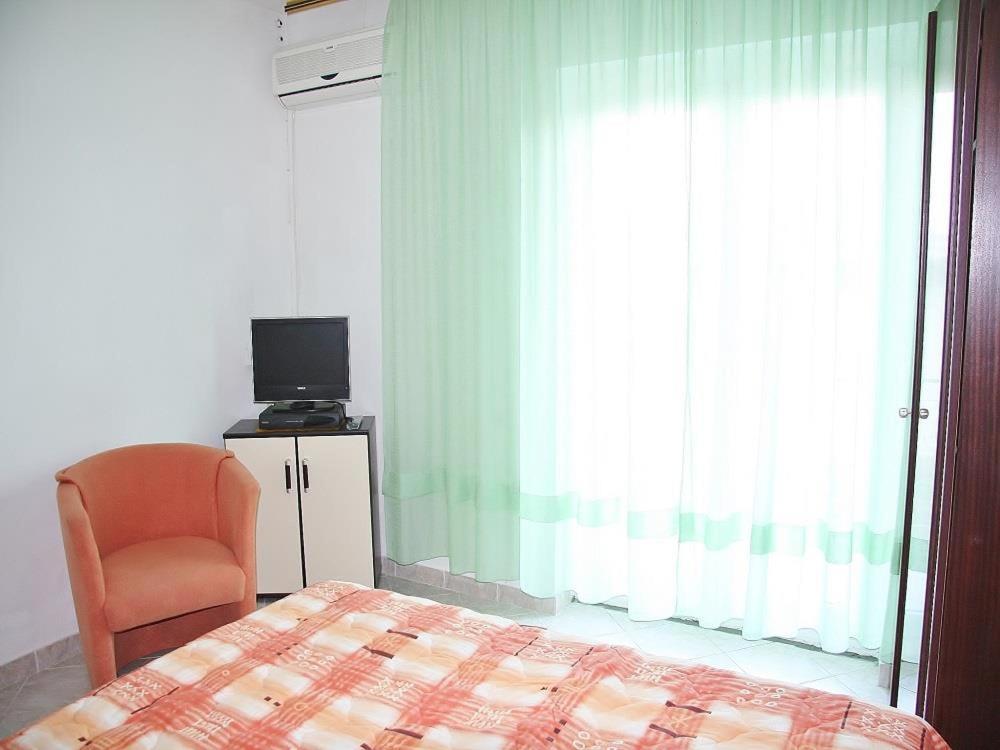 Apartments 로브란 외부 사진